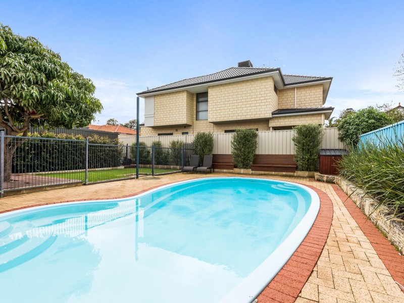 8 Dodds Place, Innaloo WA 6018