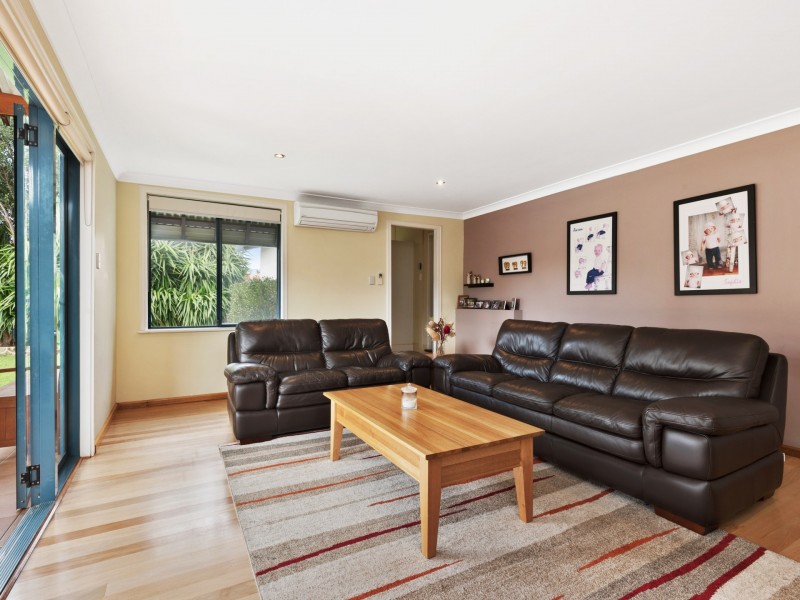 8 Dodds Place, Innaloo WA 6018