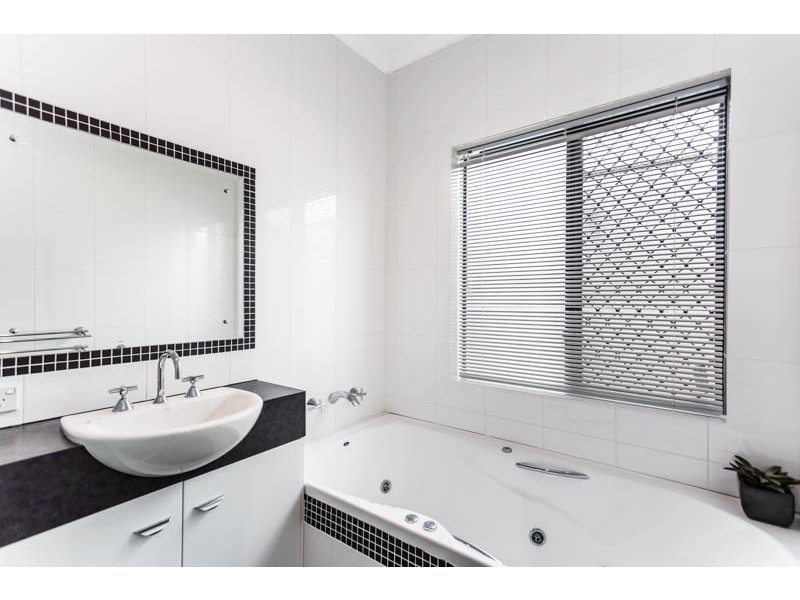 1 Constance Street, Yokine WA 6060