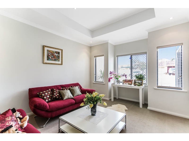 1 Constance Street, Yokine WA 6060