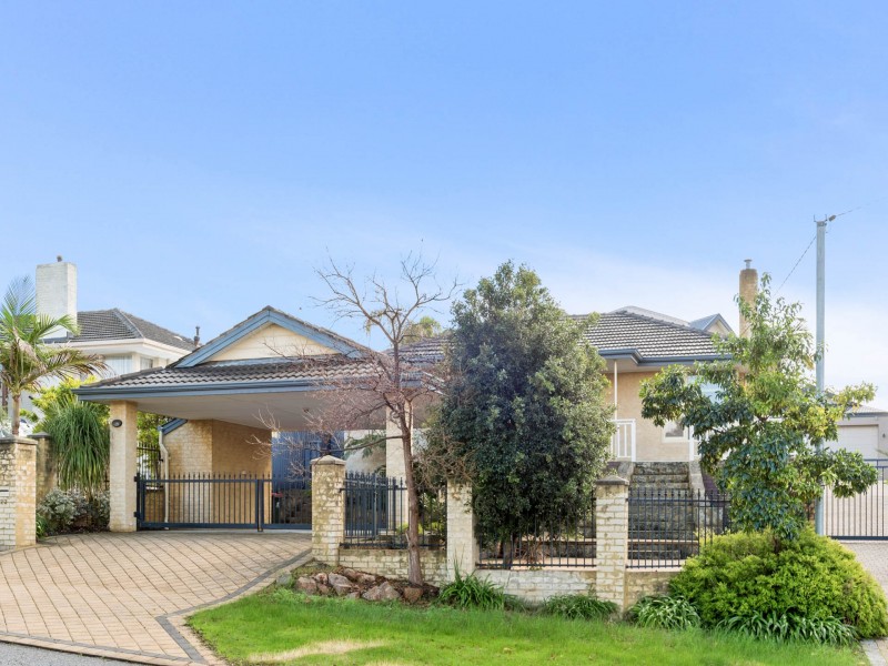 23 Gwelup Street, Karrinyup WA 6018