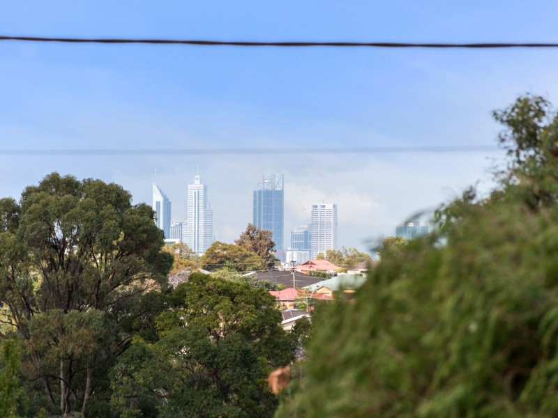 23 Gwelup Street, Karrinyup WA 6018