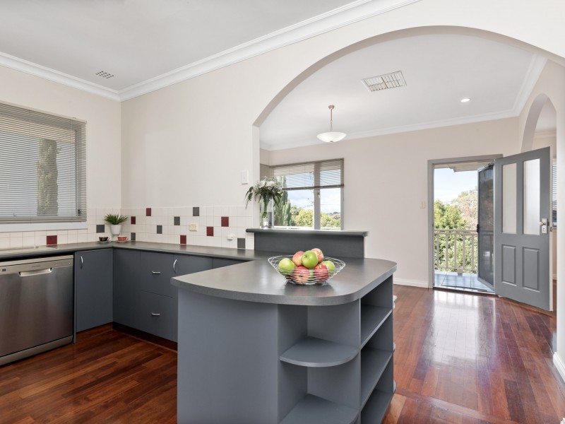23 Gwelup Street, Karrinyup WA 6018