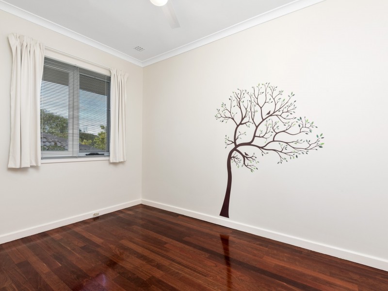 23 Gwelup Street, Karrinyup WA 6018