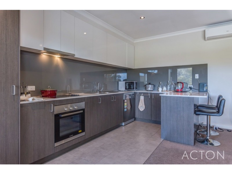 6/7 Roberts Road, Lathlain WA 6100