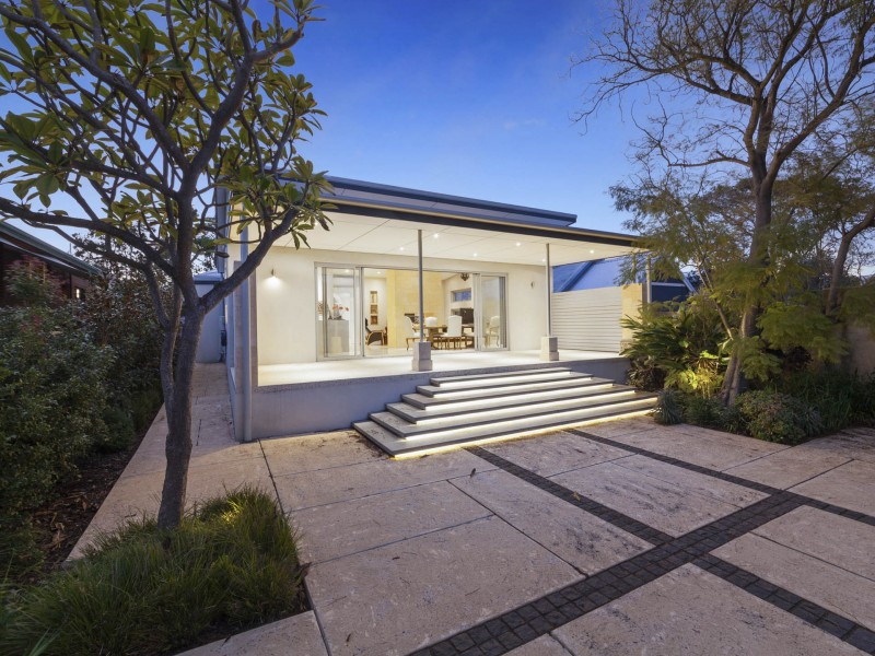 70 Duke Street, East Fremantle WA 6158