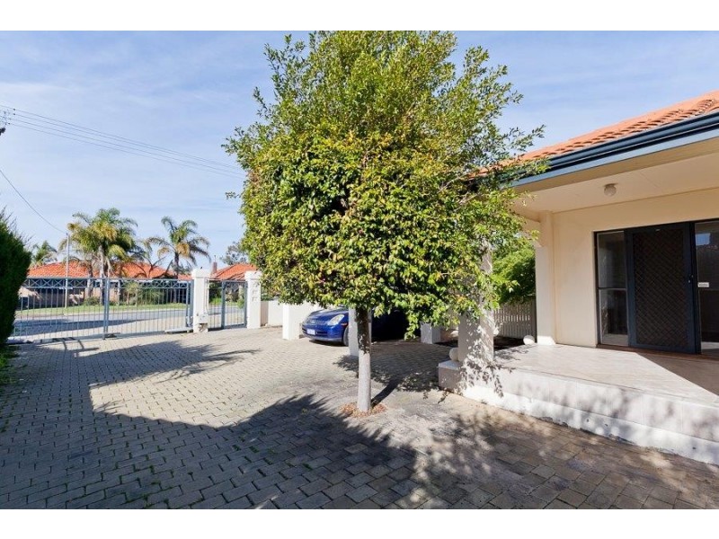 1/21 Camden Street, Dianella WA 6059