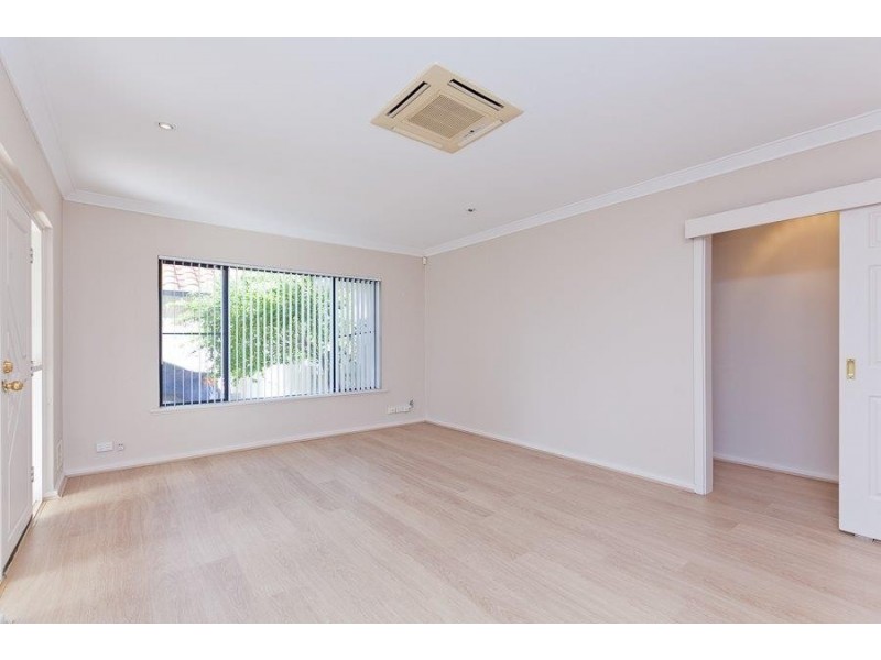 1/21 Camden Street, Dianella WA 6059