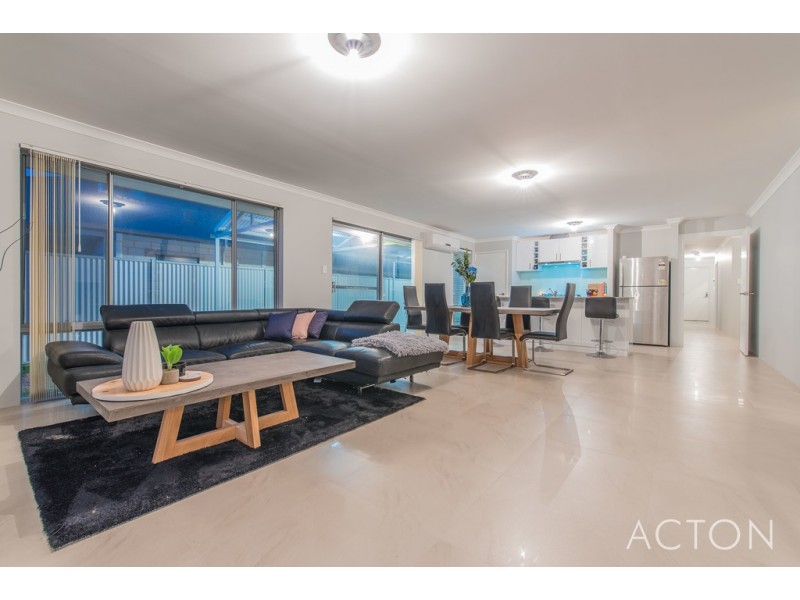 4 AMSTERDAM CRESCENT, Alkimos WA 6038