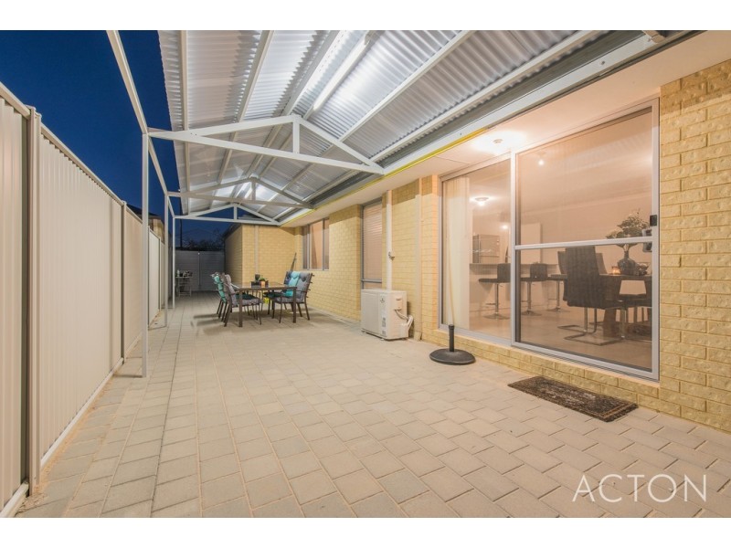 4 AMSTERDAM CRESCENT, Alkimos WA 6038