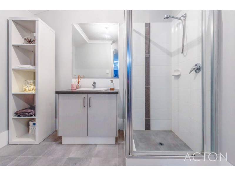 4 AMSTERDAM CRESCENT, Alkimos WA 6038