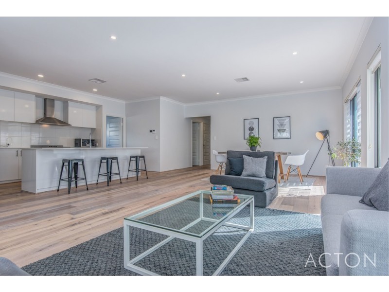 10 SCRUBWREN CIRCUIT, Alkimos WA 6038