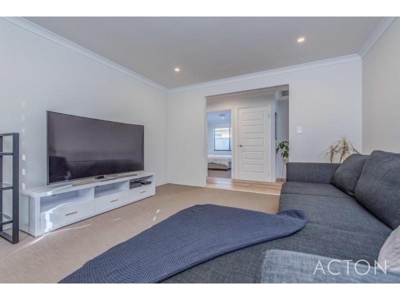 10 SCRUBWREN CIRCUIT, Alkimos WA 6038