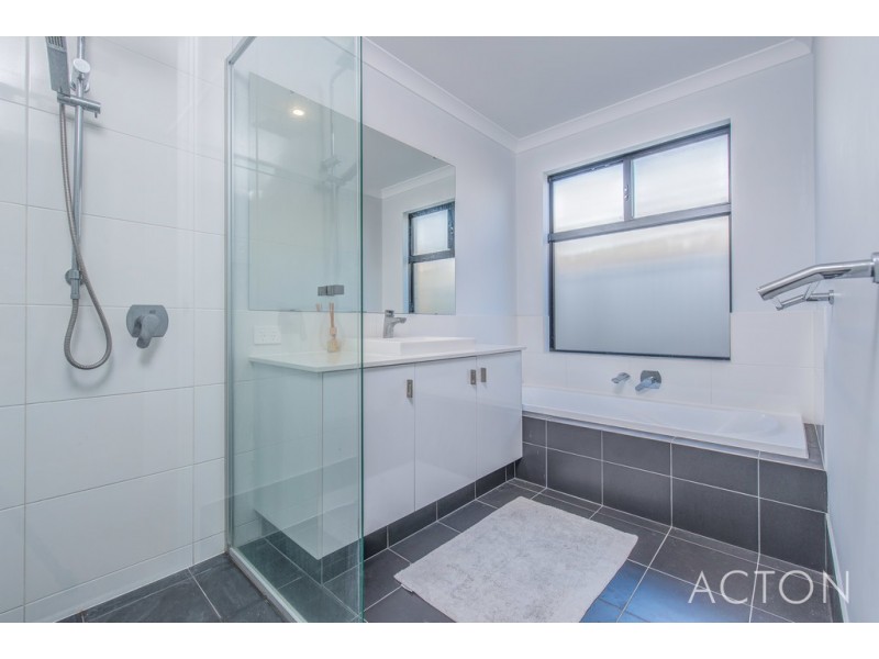 10 SCRUBWREN CIRCUIT, Alkimos WA 6038