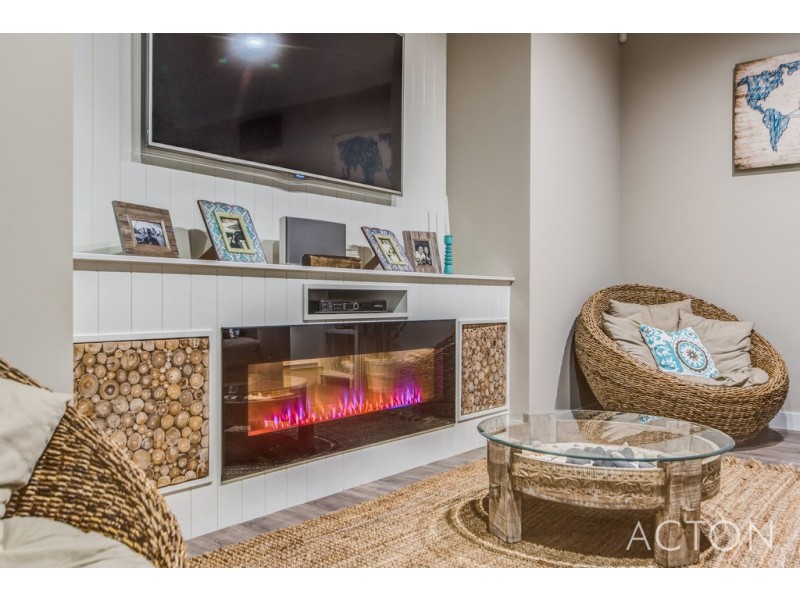 19 KARRIL TURN, Yanchep WA 6035