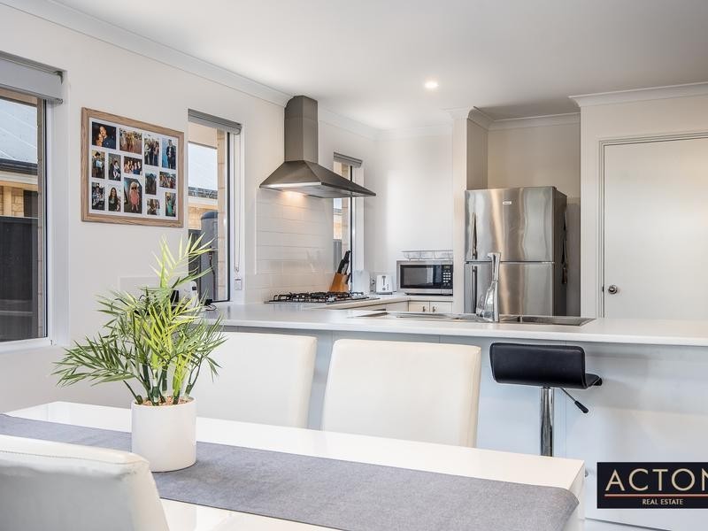 5 Seddon Parade, Alkimos WA 6038