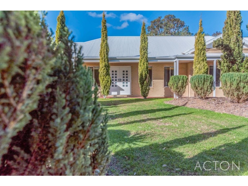 44 Bushwood Follow, Two Rocks WA 6037