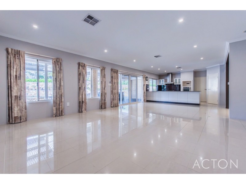 44 Bushwood Follow, Two Rocks WA 6037