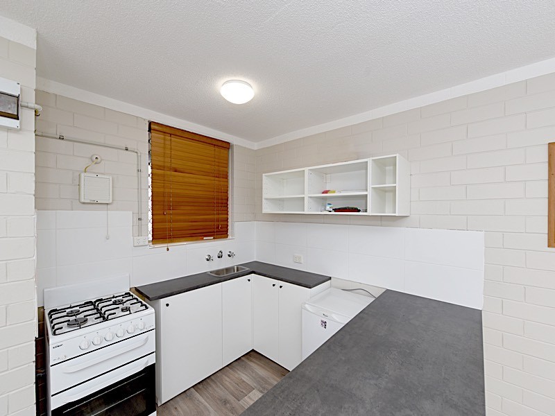 15B/49 Herdsman Parade, Wembley WA 6014