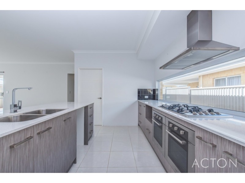 7 TRISTAN WAY, Alkimos WA 6038