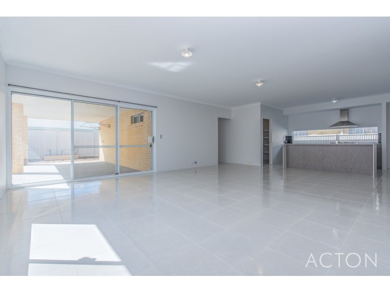 7 TRISTAN WAY, Alkimos WA 6038