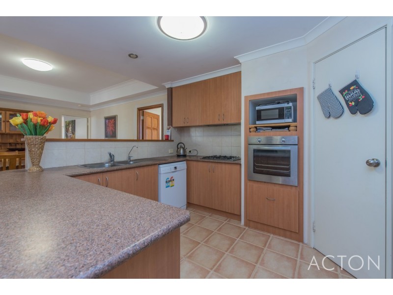 14 Brailsford Way, Butler WA 6036