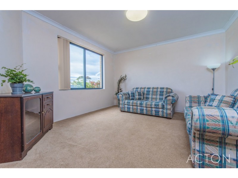 14 Brailsford Way, Butler WA 6036