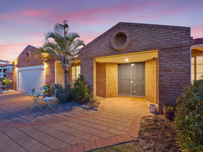 5 Heatherton Mews, Hillarys WA 6025