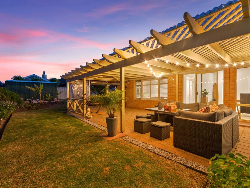 5 Heatherton Mews, Hillarys WA 6025