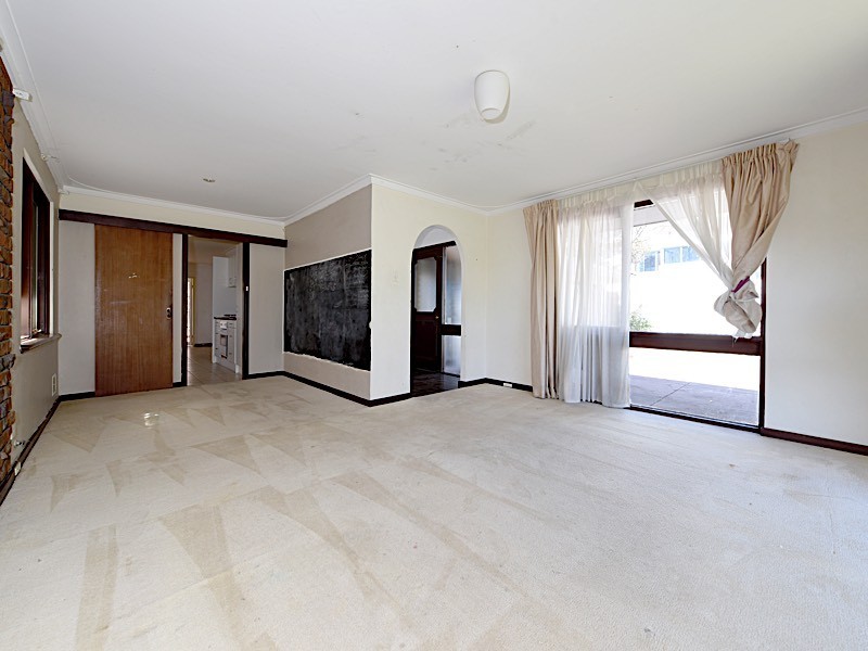 82 Chipping Road, City Beach WA 6015