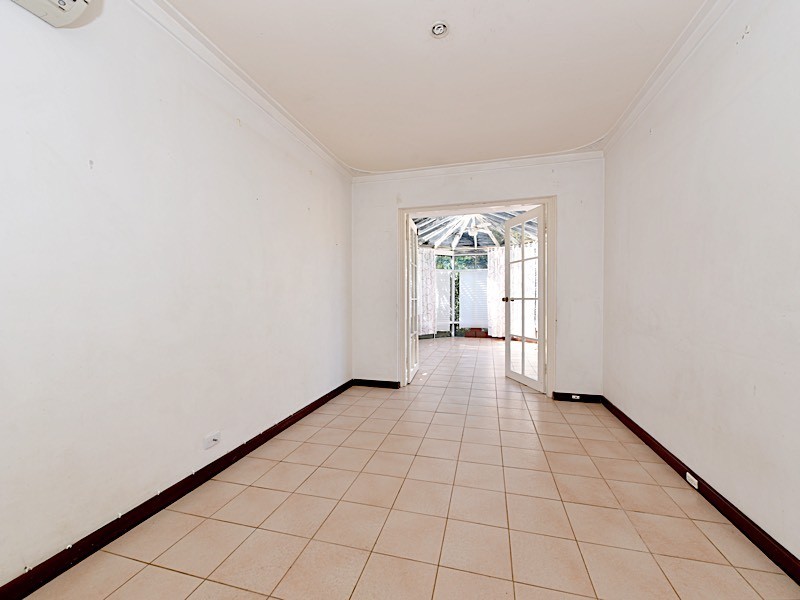 82 Chipping Road, City Beach WA 6015