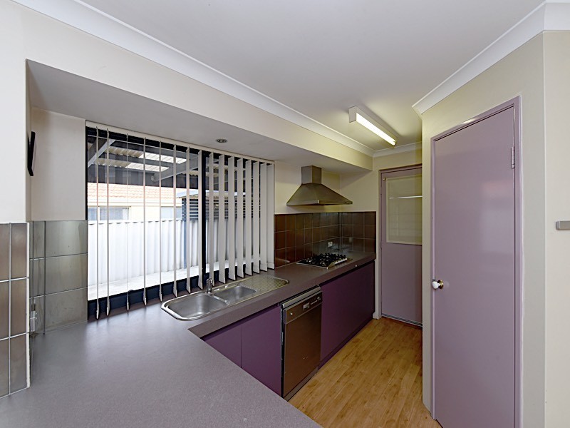 10 Ferry Way, Quinns Rocks WA 6030