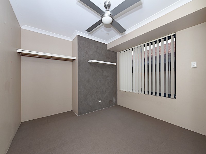 10 Ferry Way, Quinns Rocks WA 6030