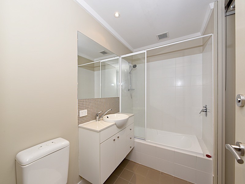 8/21 Rowland Street, Subiaco WA 6008