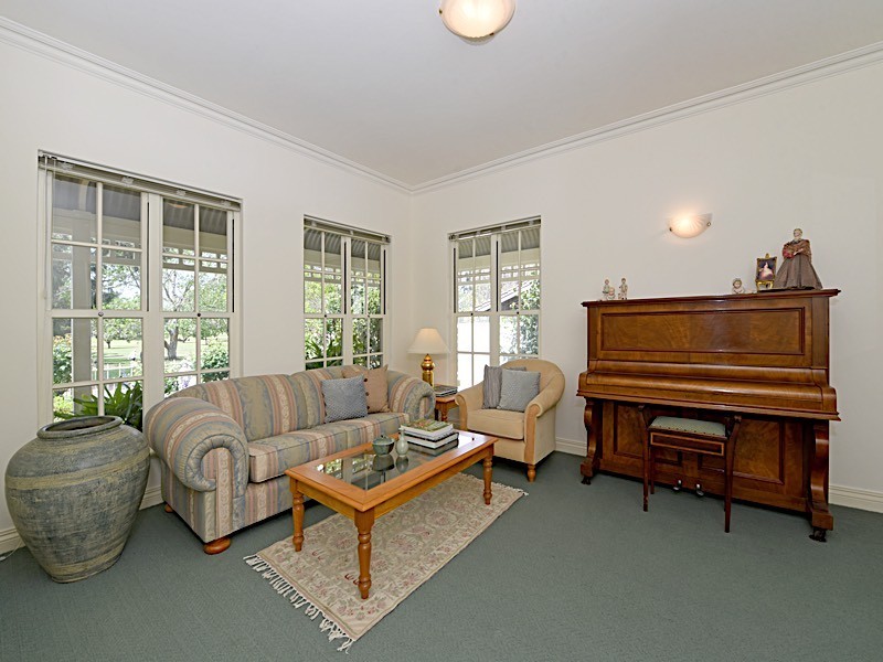 41 Woolnough Street, Daglish WA 6008