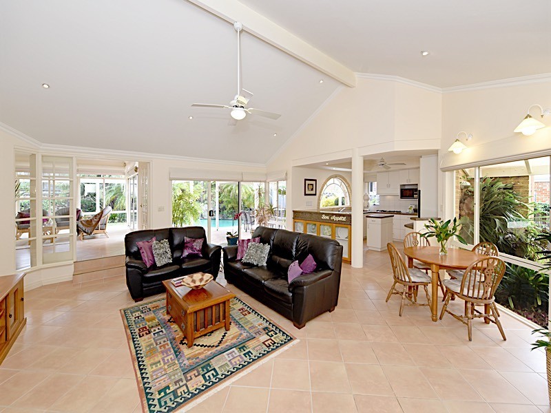 41 Woolnough Street, Daglish WA 6008