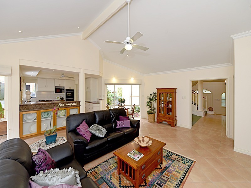 41 Woolnough Street, Daglish WA 6008