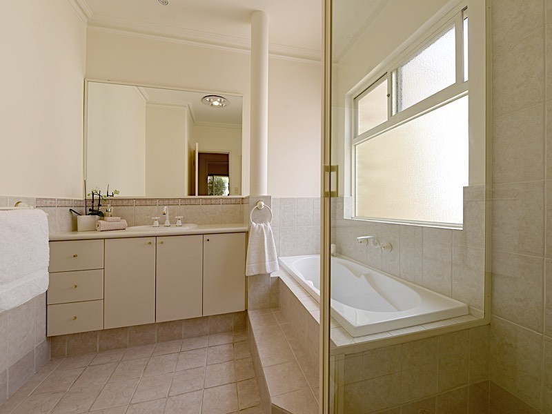 41 Woolnough Street, Daglish WA 6008