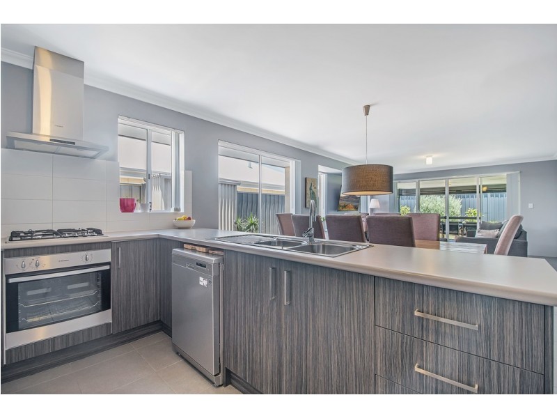 9 MARIALA VISTA, Yanchep WA 6035