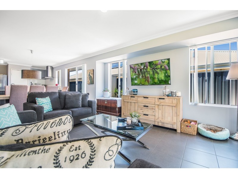 9 MARIALA VISTA, Yanchep WA 6035