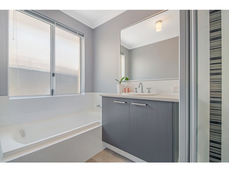 9 MARIALA VISTA, Yanchep WA 6035