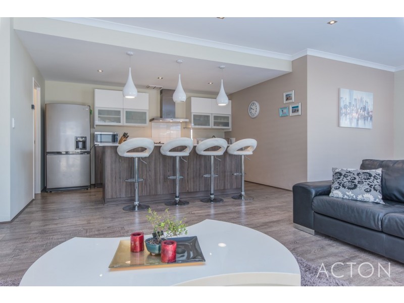 4 TRISTAN WAY, Alkimos WA 6038