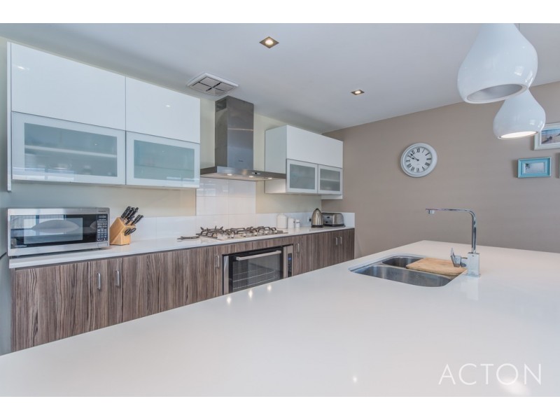 4 TRISTAN WAY, Alkimos WA 6038