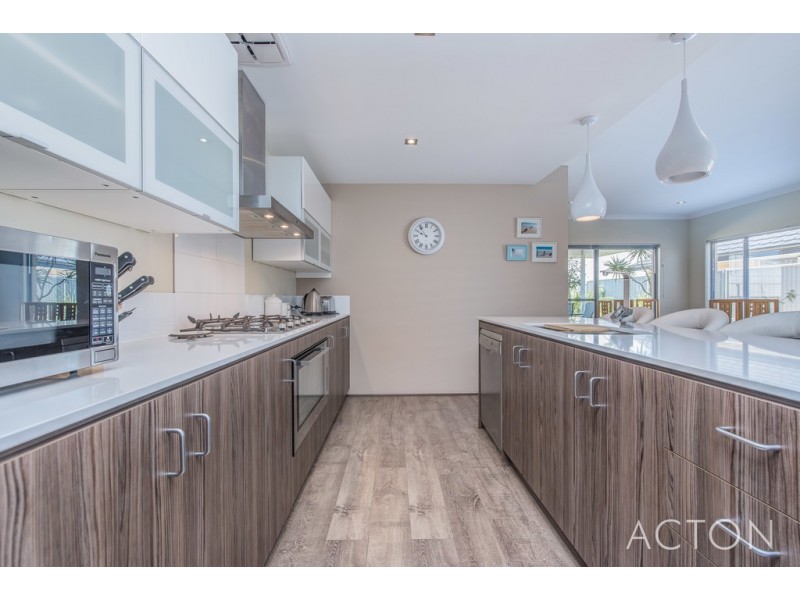 4 TRISTAN WAY, Alkimos WA 6038