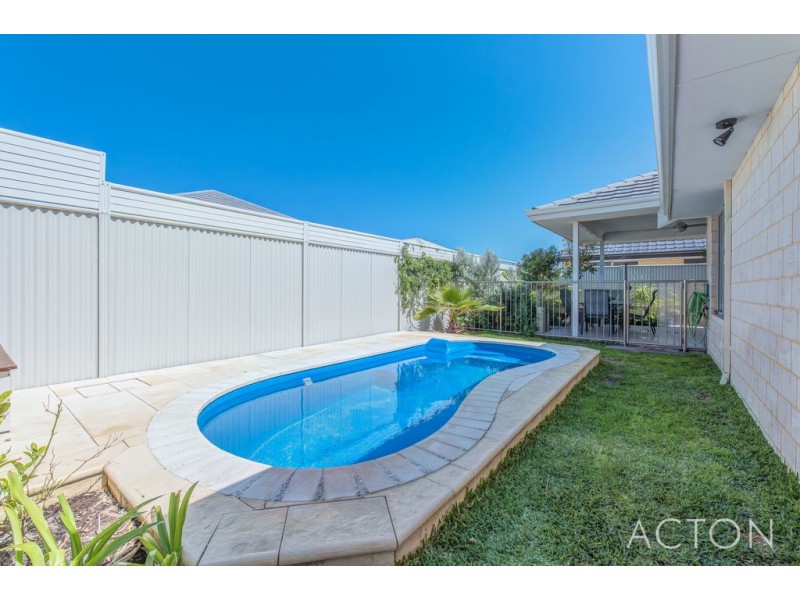 4 TRISTAN WAY, Alkimos WA 6038