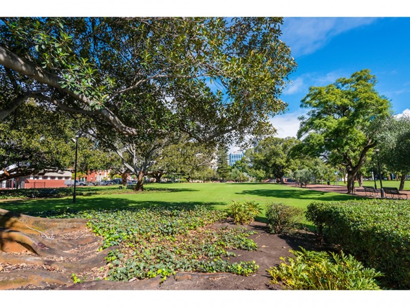 30/134 Aberdeen Street, Northbridge WA 6003