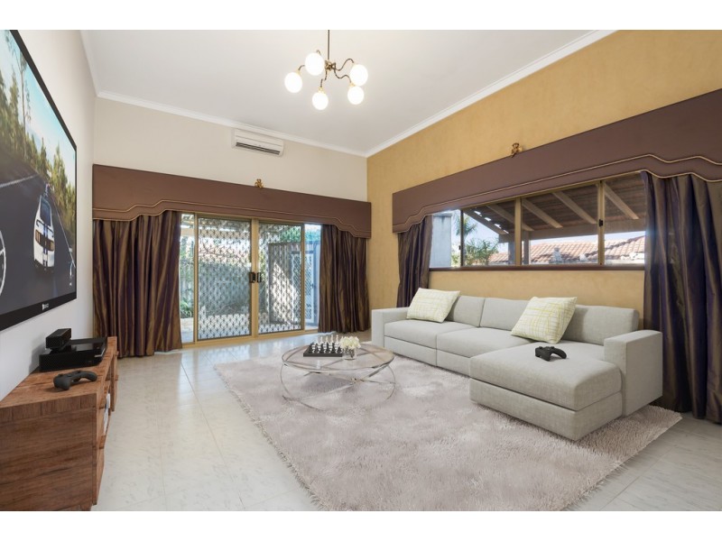 94 Talbot Drive, Kingsley WA 6026