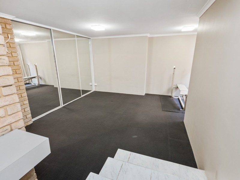 94 Talbot Drive, Kingsley WA 6026