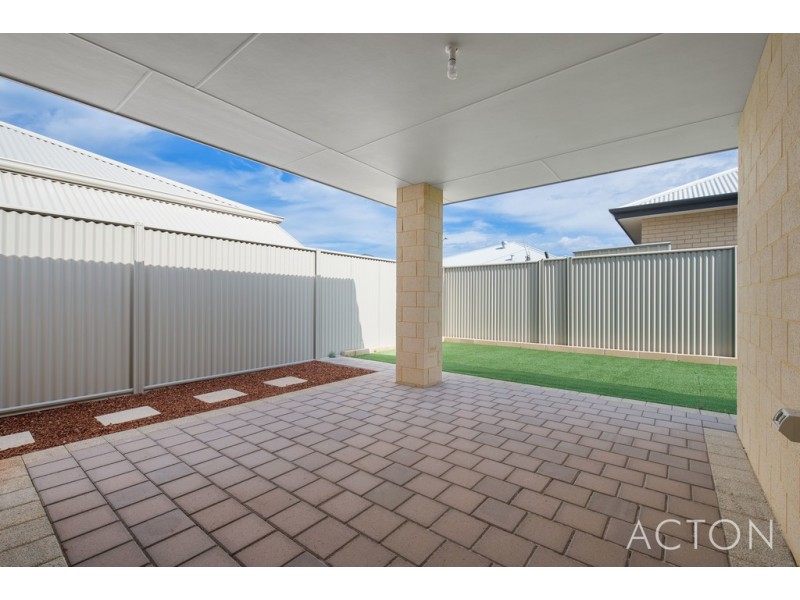 9 LOGGERHEAD ROAD, Alkimos WA 6038