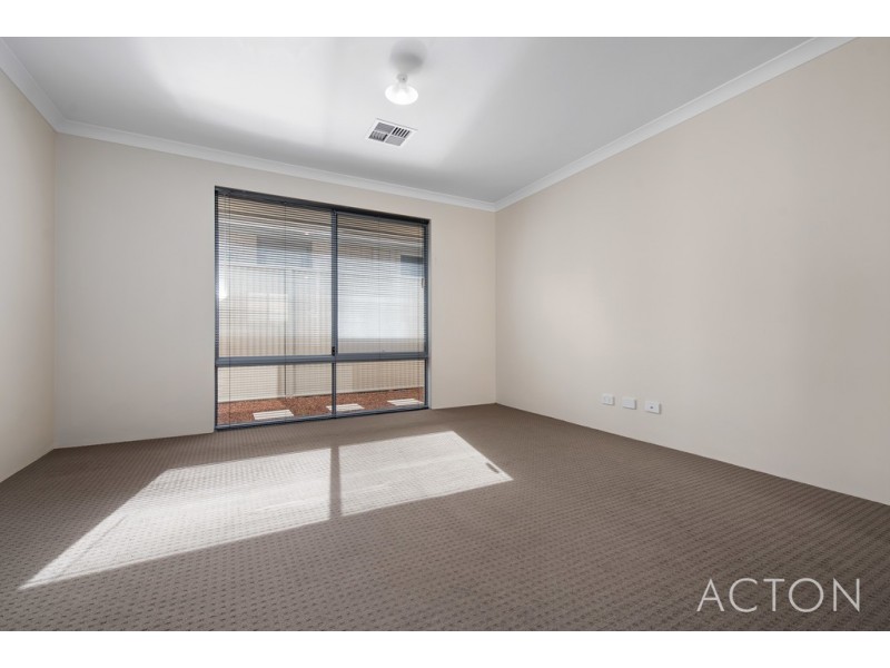 9 LOGGERHEAD ROAD, Alkimos WA 6038